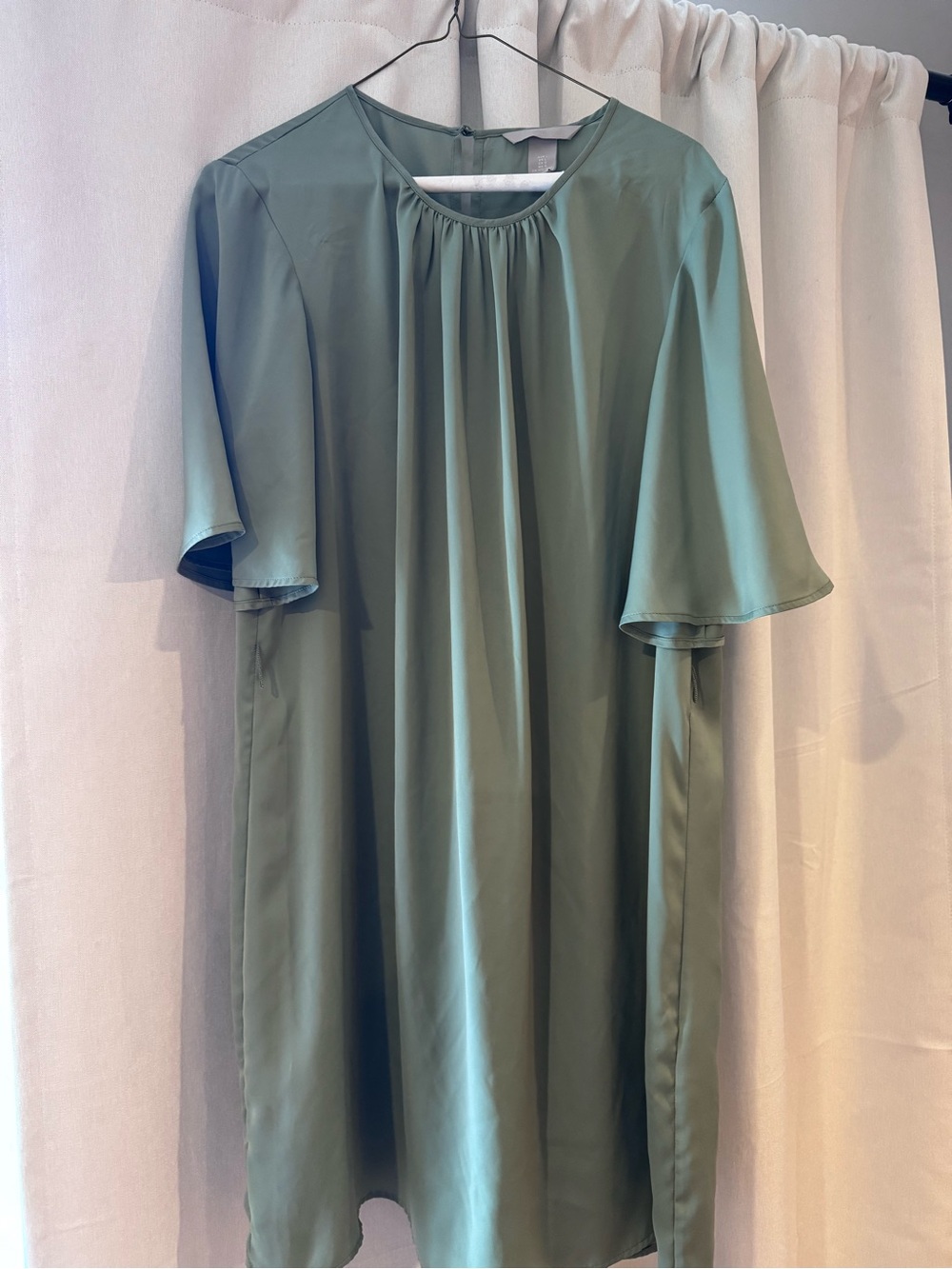 H&M Olive Green Gathered Neck Short Sleeve Dress